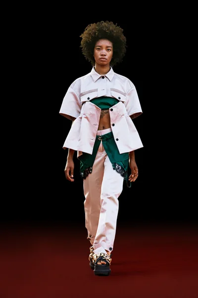 Look 35